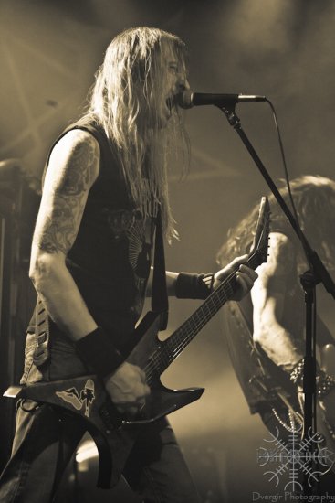 grave-013